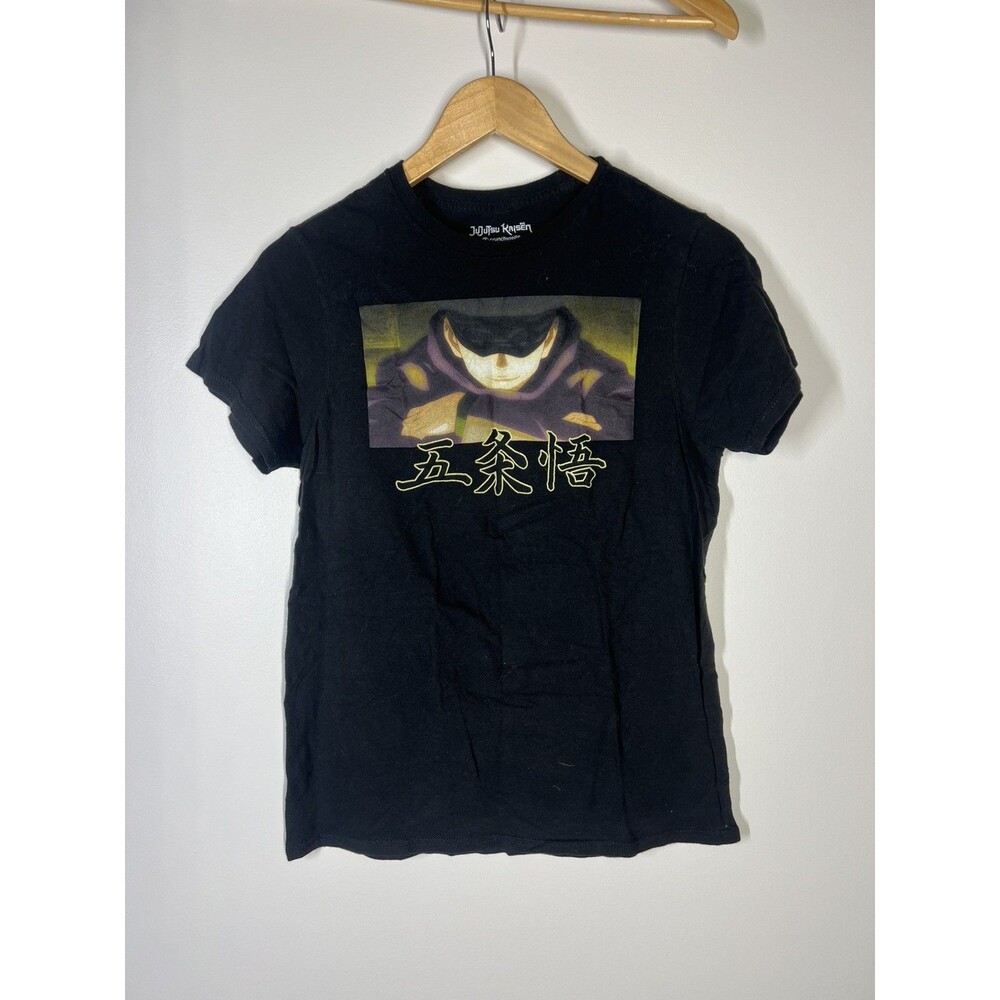 Crunchyroll Jujutsu Kaisen Graphic T Shirt Size Small